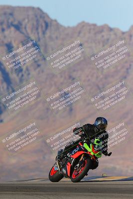 media/Dec-15-2023-Apex Assassins (Fri) [[91f19fb1c7]]/Trackday 2/Session 5 (Turn 9)/